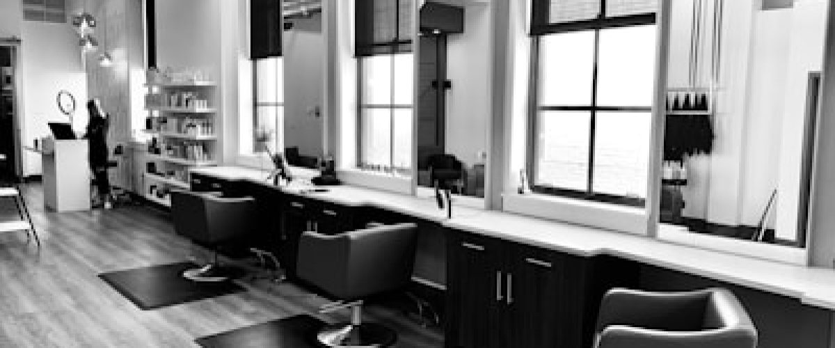 photo-1560066984-138dadb4c035